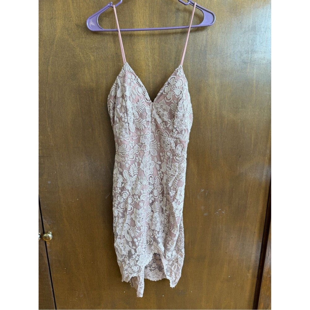 Windsor Blush Pink Lace Spaghetti Strap Dress